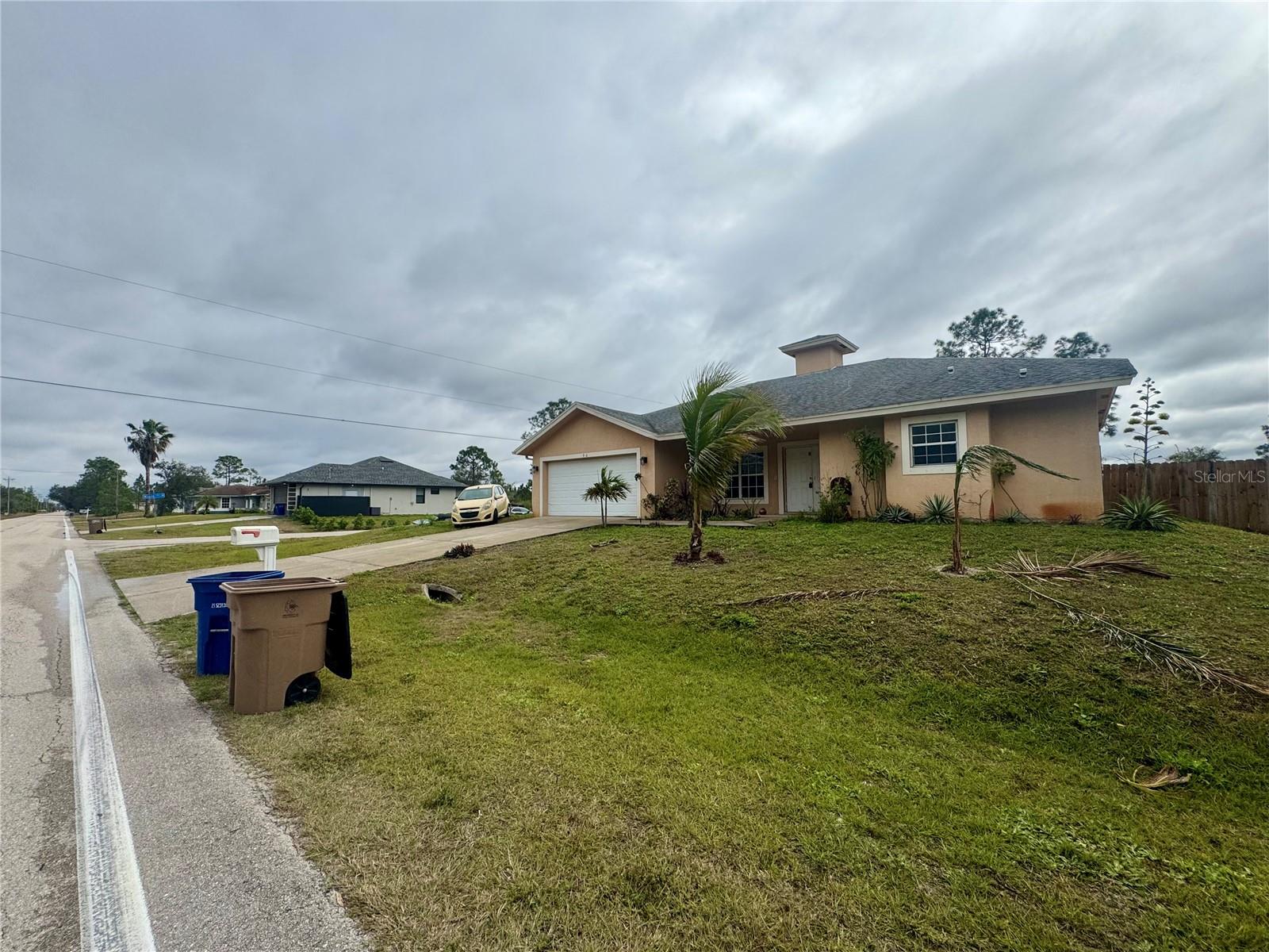 906 E 10TH ST, LEHIGH ACRES, FL, 33972