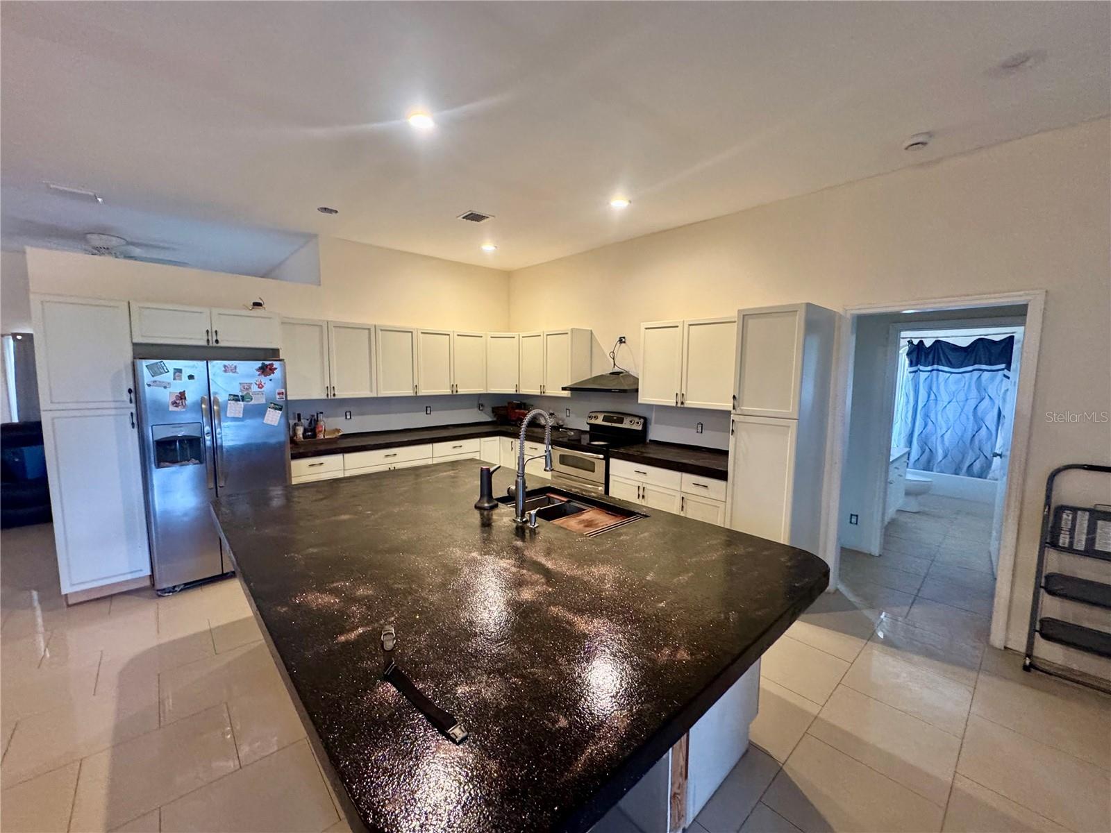906 E 10TH ST, LEHIGH ACRES, FL, 33972
