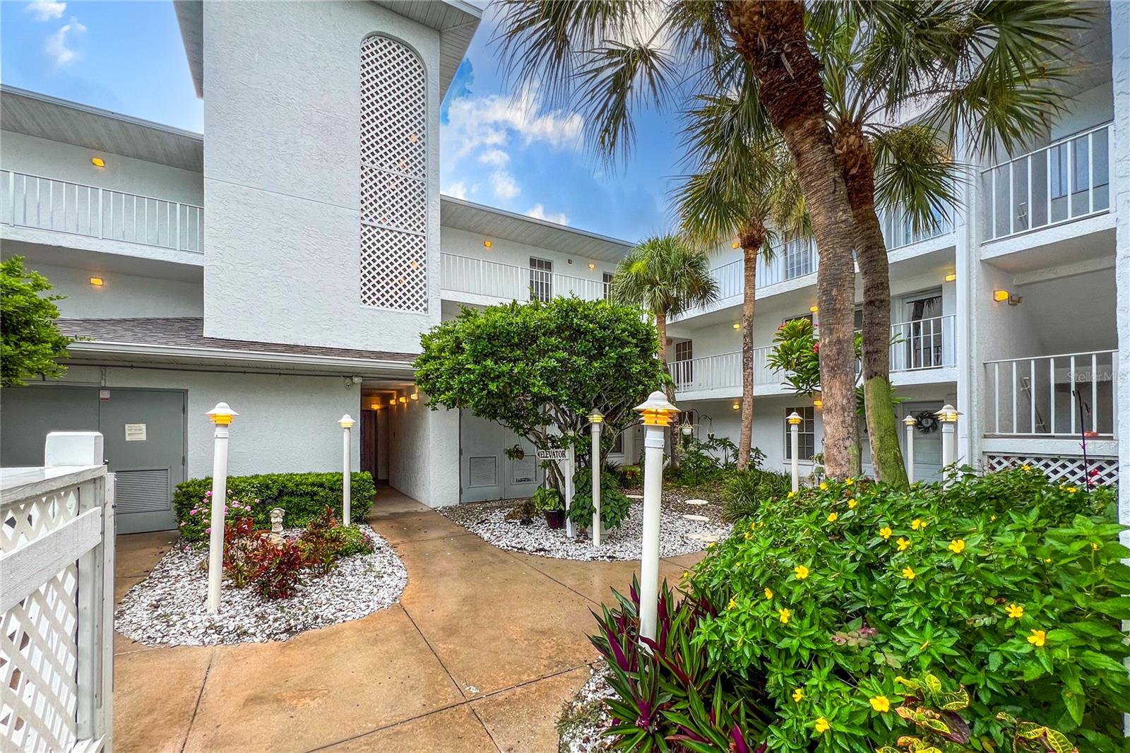 6304 POINTE WEST BLVD #A206, BRADENTON, FL, 34209