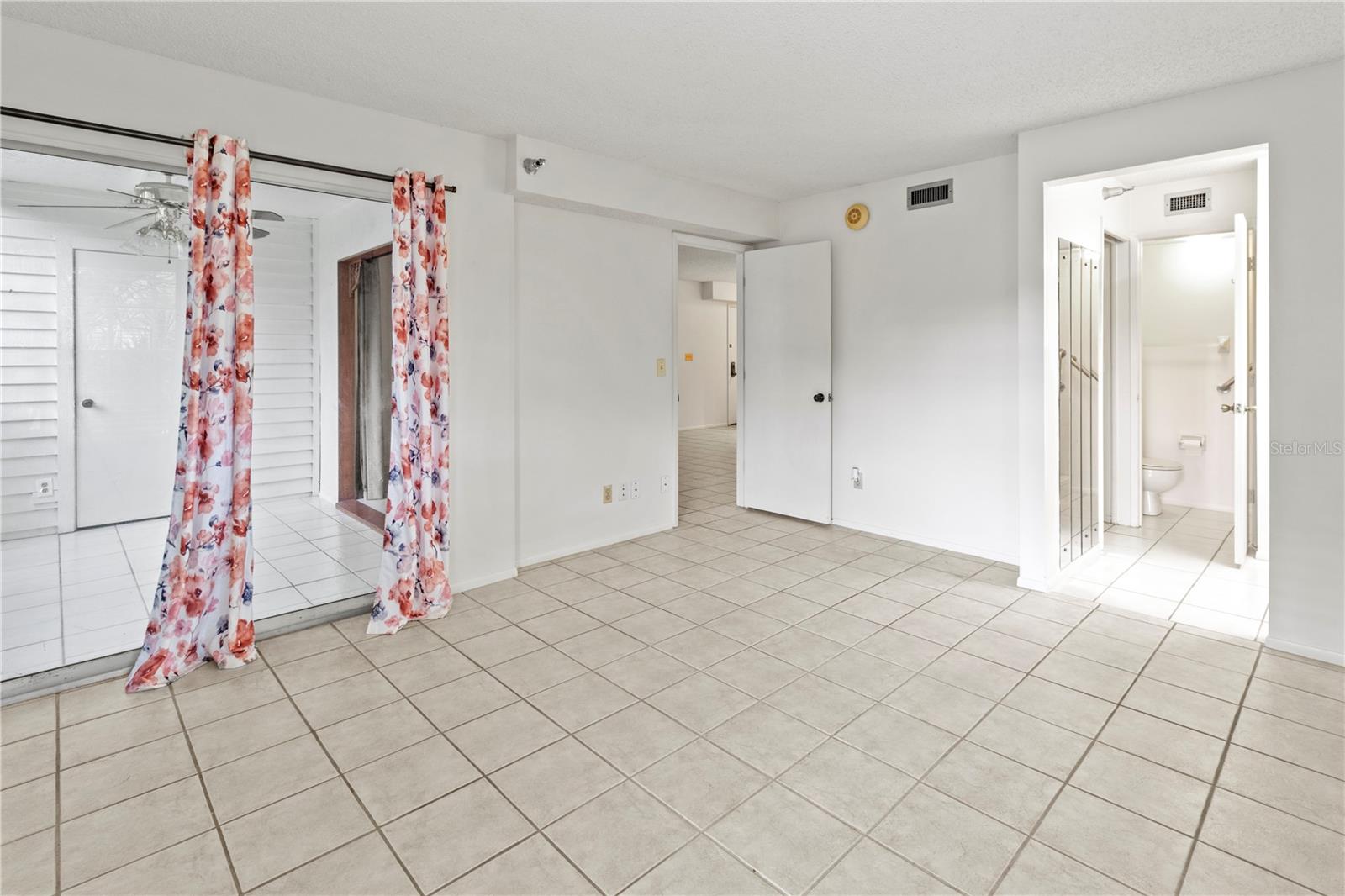 6304 POINTE WEST BLVD #A206, BRADENTON, FL, 34209