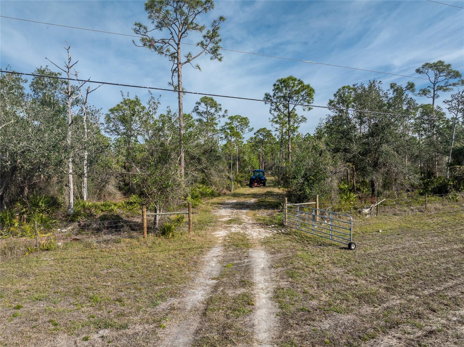 24562 YACHT CLUB BLVD, PUNTA GORDA, FL, 33955