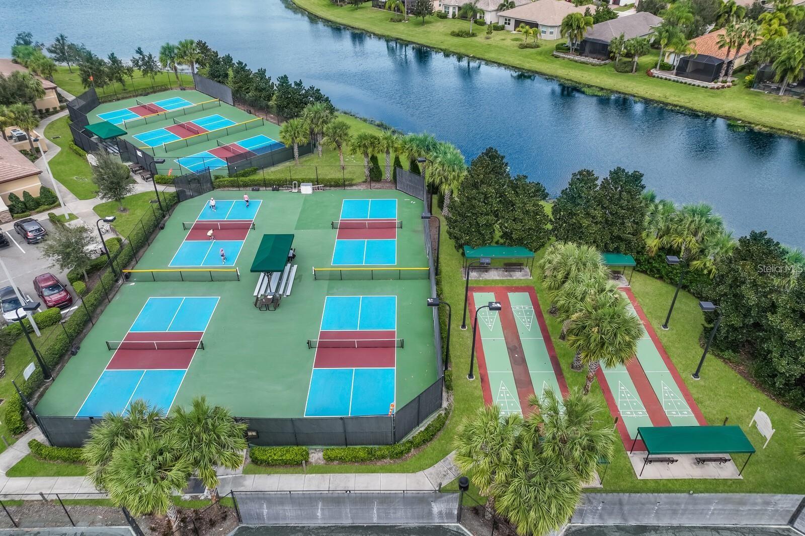 15724 AURORA LAKE CIR, WIMAUMA, FL, 33598