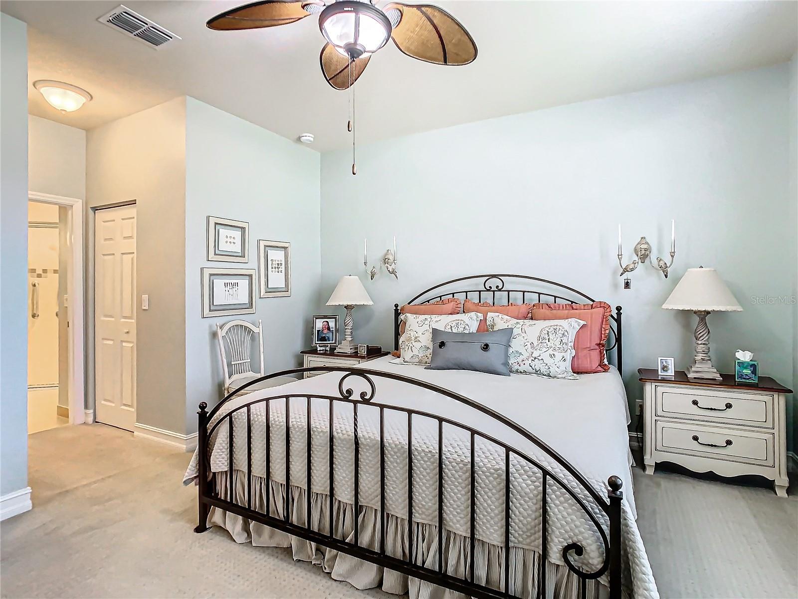 15724 AURORA LAKE CIR, WIMAUMA, FL, 33598