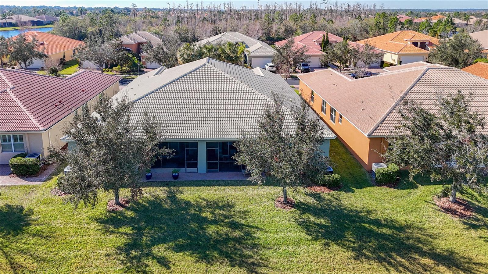 15724 AURORA LAKE CIR, WIMAUMA, FL, 33598