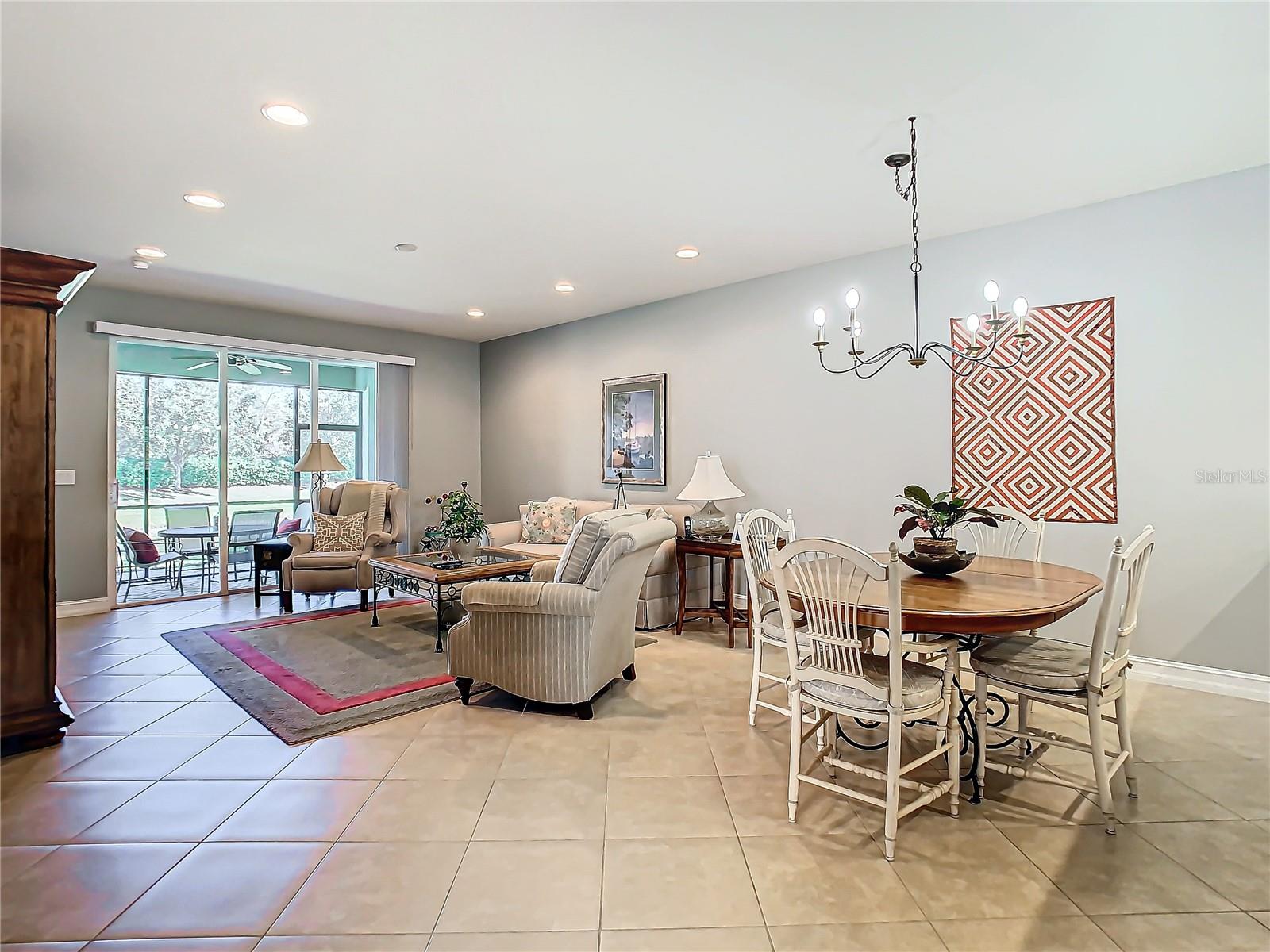 15724 AURORA LAKE CIR, WIMAUMA, FL, 33598