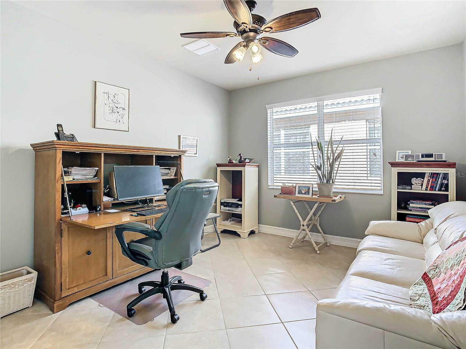 15724 AURORA LAKE CIR, WIMAUMA, FL, 33598