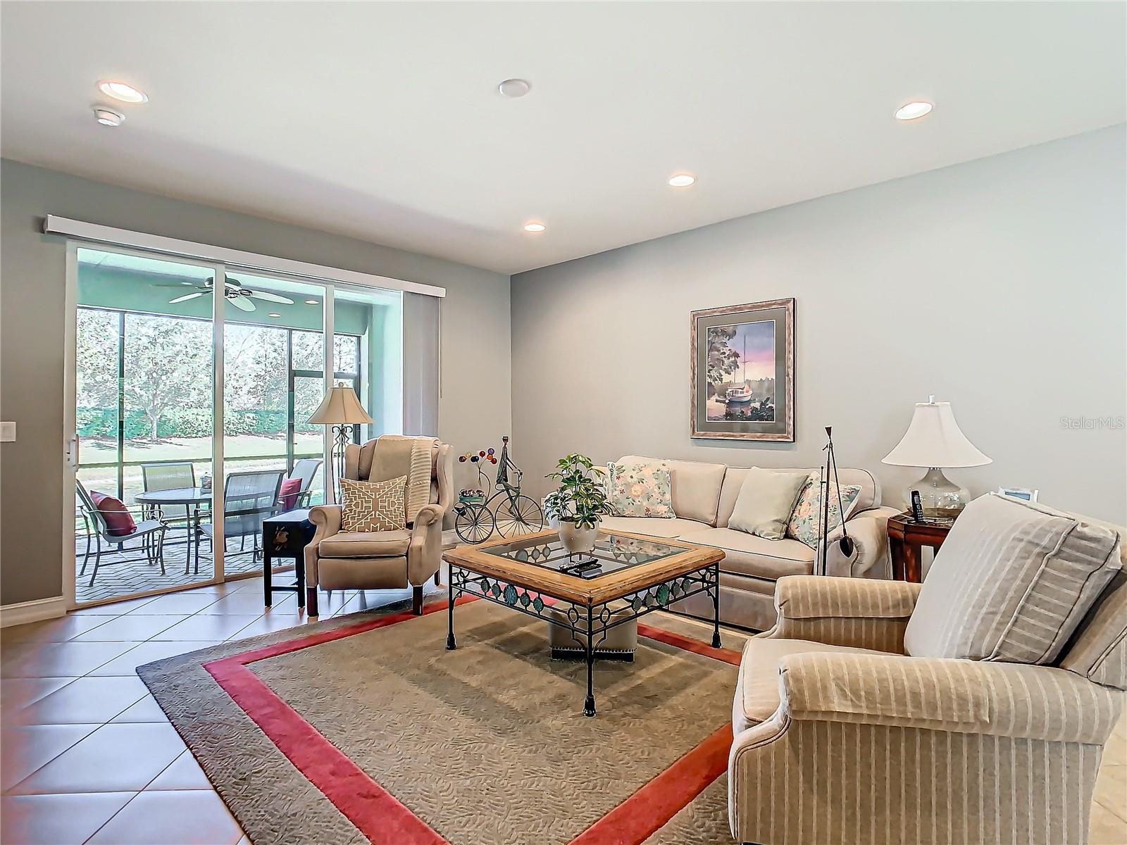 15724 AURORA LAKE CIR, WIMAUMA, FL, 33598