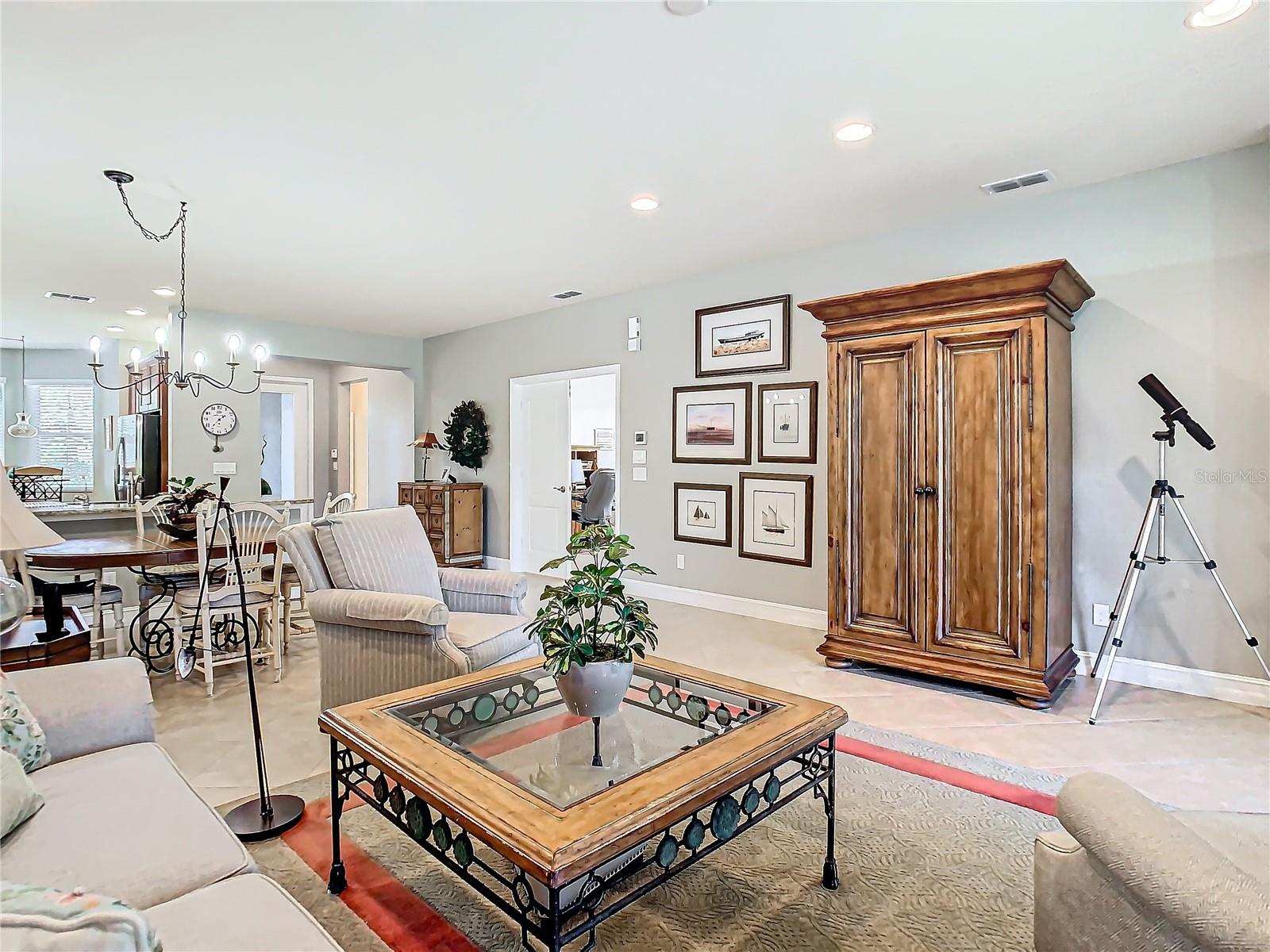 15724 AURORA LAKE CIR, WIMAUMA, FL, 33598