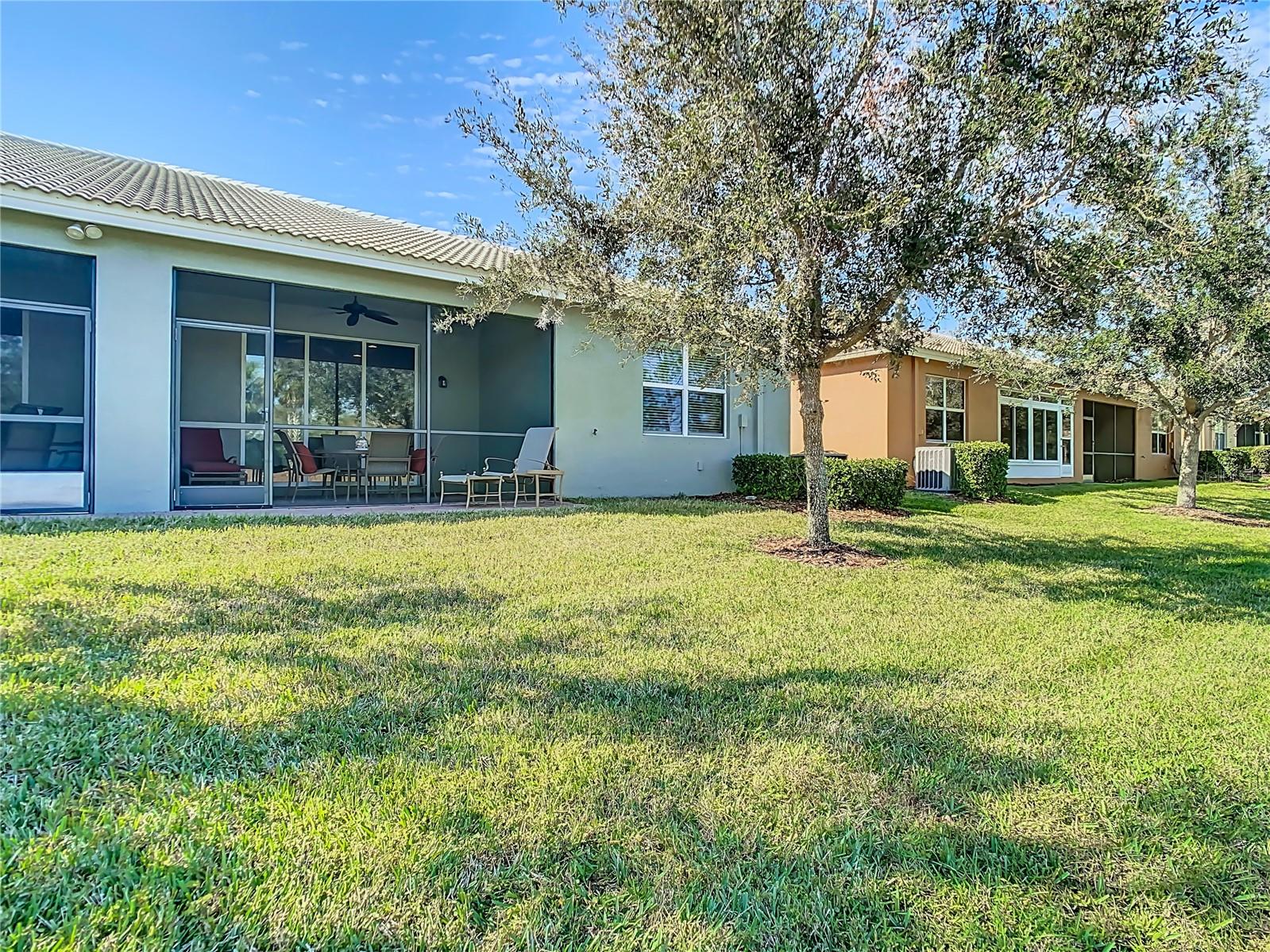 15724 AURORA LAKE CIR, WIMAUMA, FL, 33598