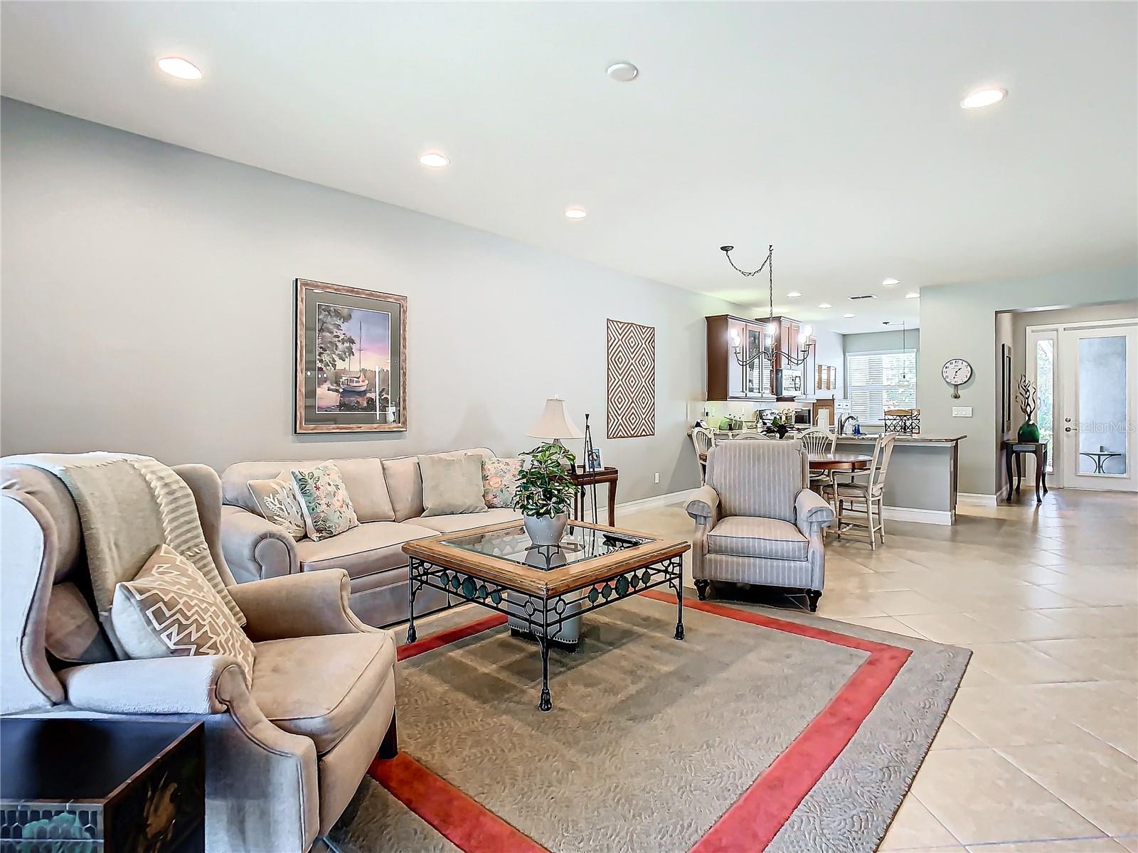 15724 AURORA LAKE CIR, WIMAUMA, FL, 33598