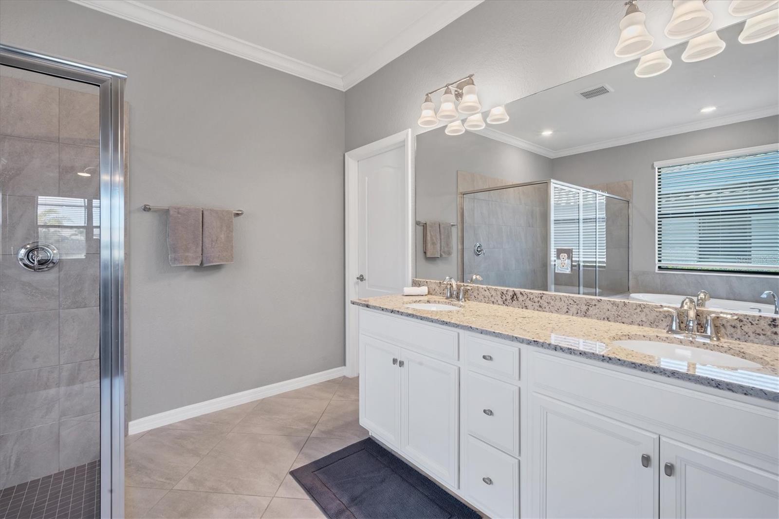 6534 CLAIRBORNE LN, LAKEWOOD RANCH, FL, 34211