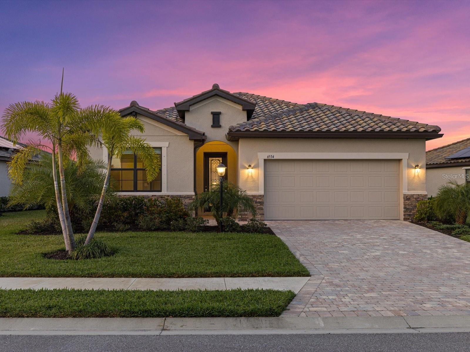 6534 CLAIRBORNE LN, LAKEWOOD RANCH, FL, 34211