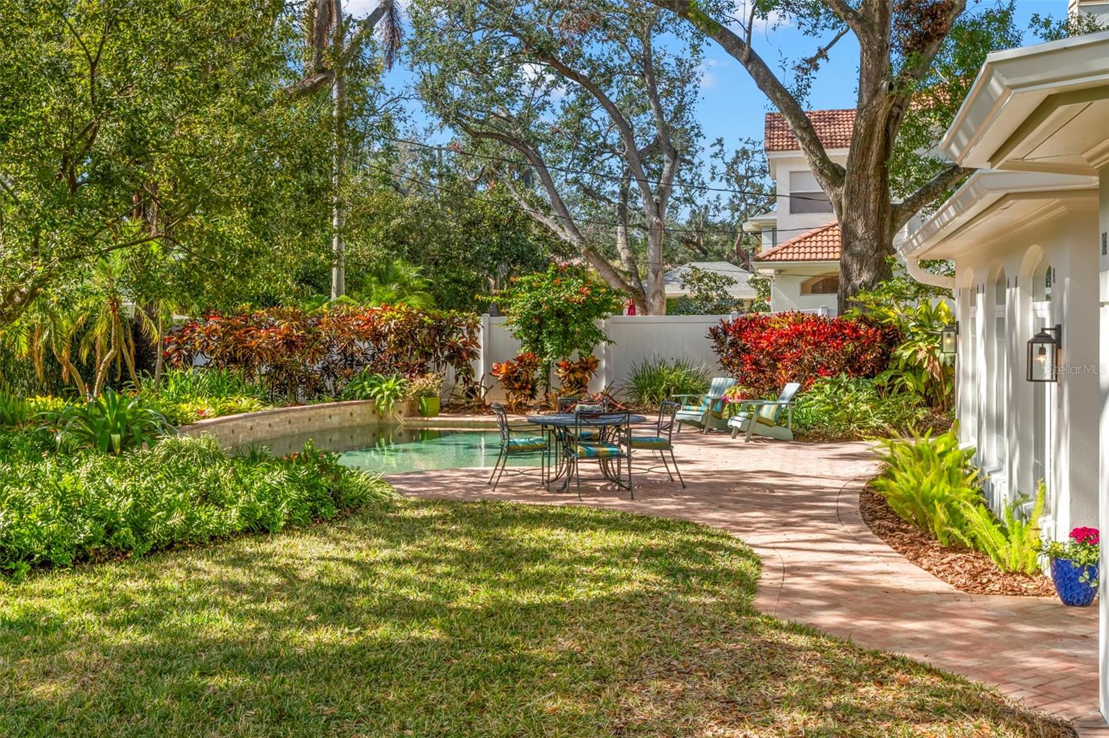 4306 W SWANN AVE, TAMPA, FL, 33609