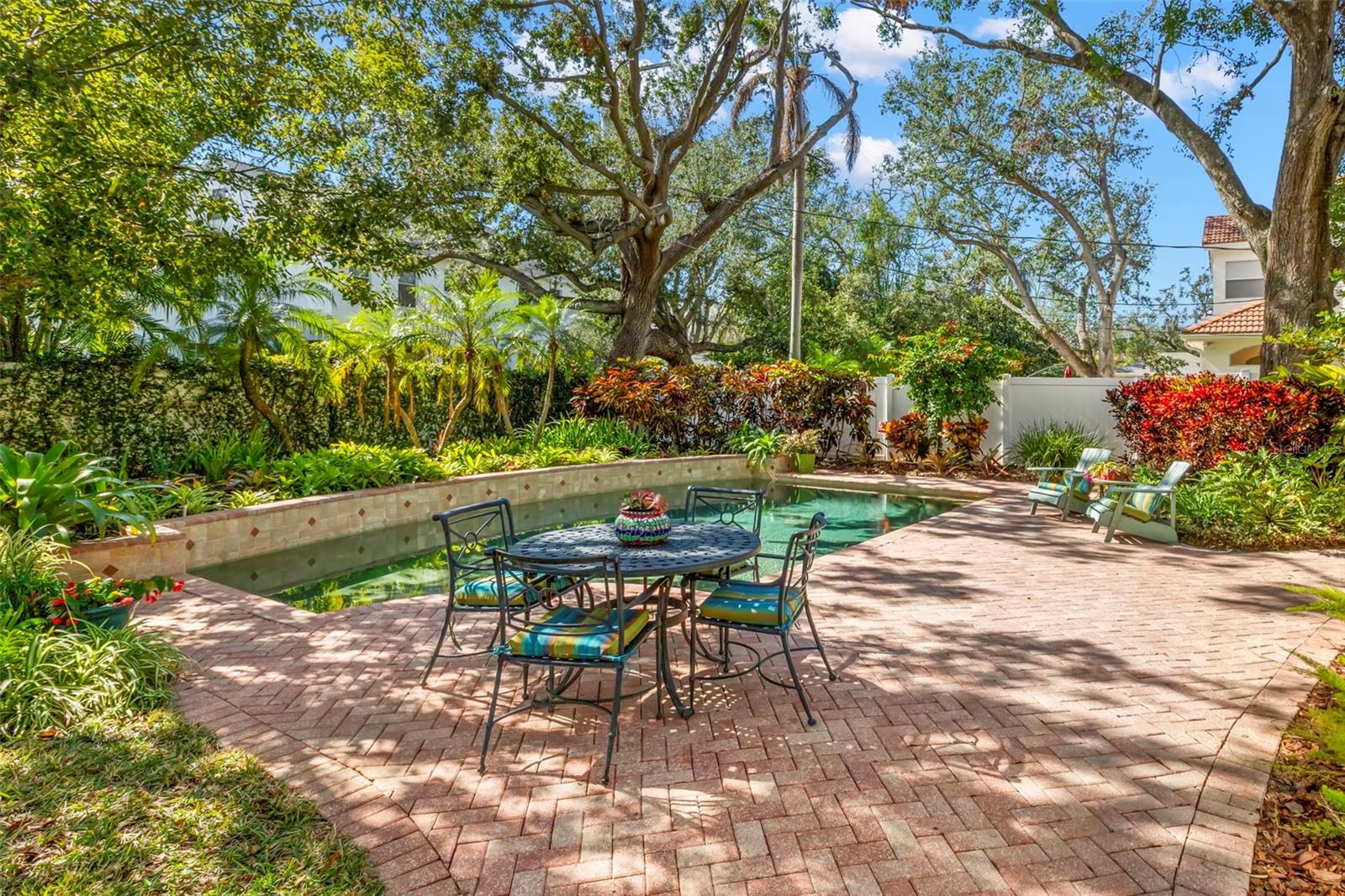 4306 W SWANN AVE, TAMPA, FL, 33609