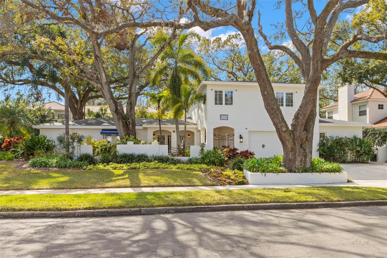 4306 W SWANN AVE, TAMPA, FL, 33609
