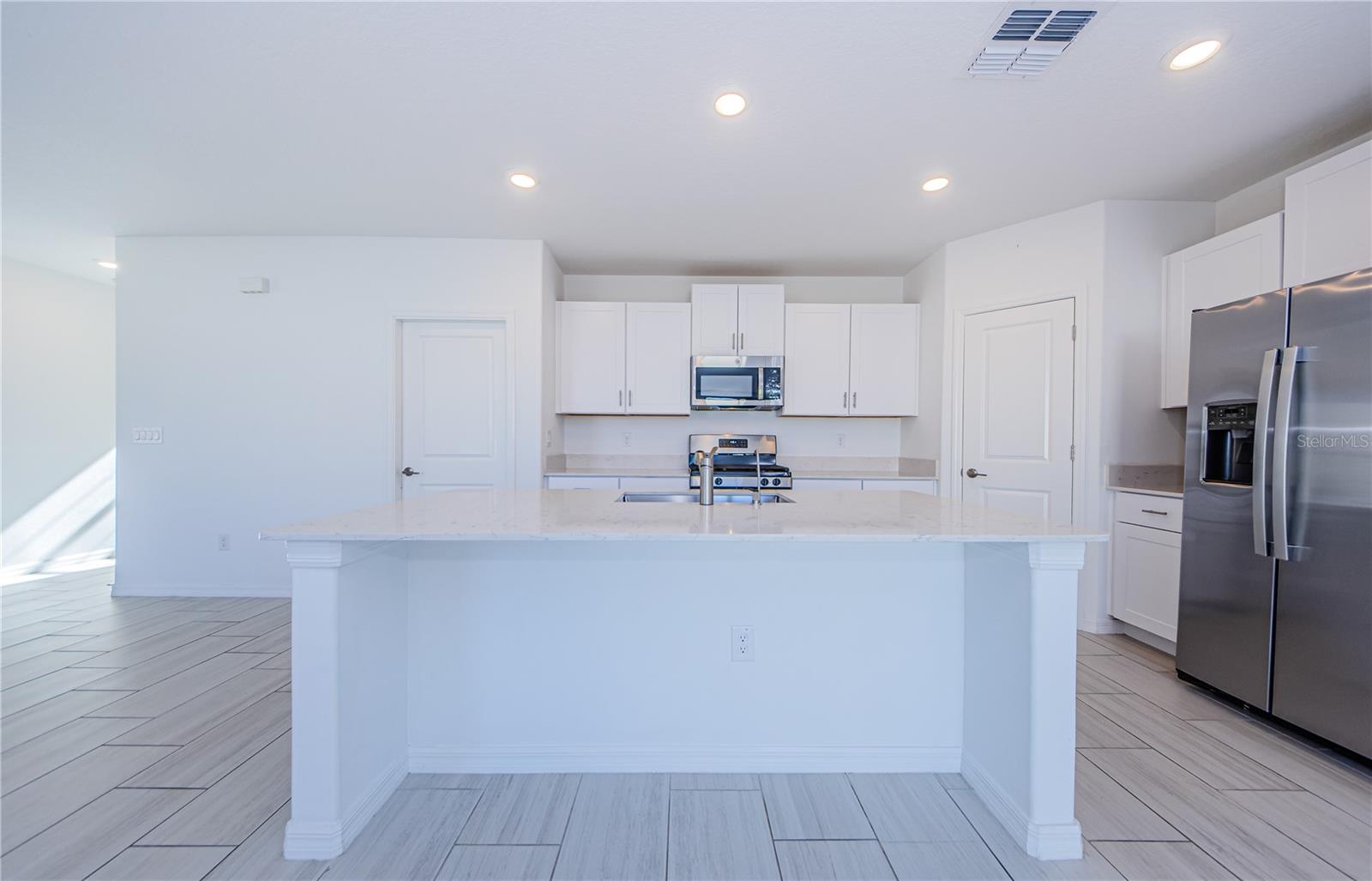 22433 STORYBOOK CABIN WAY, LAND O LAKES, FL, 34637
