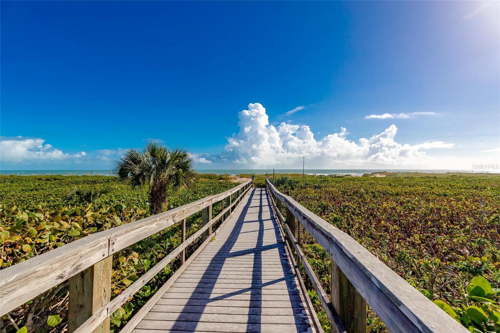 1700 OCEAN DR #202, VERO BEACH, FL, 32963
