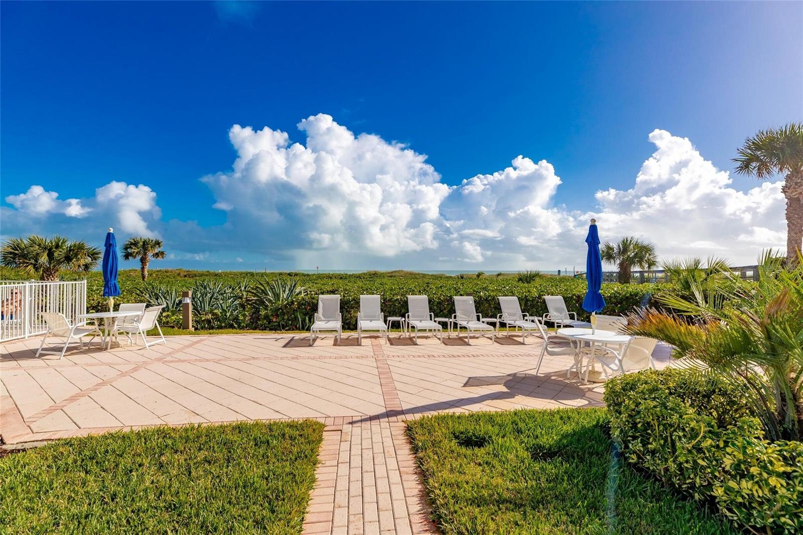 1700 OCEAN DR #202, VERO BEACH, FL, 32963