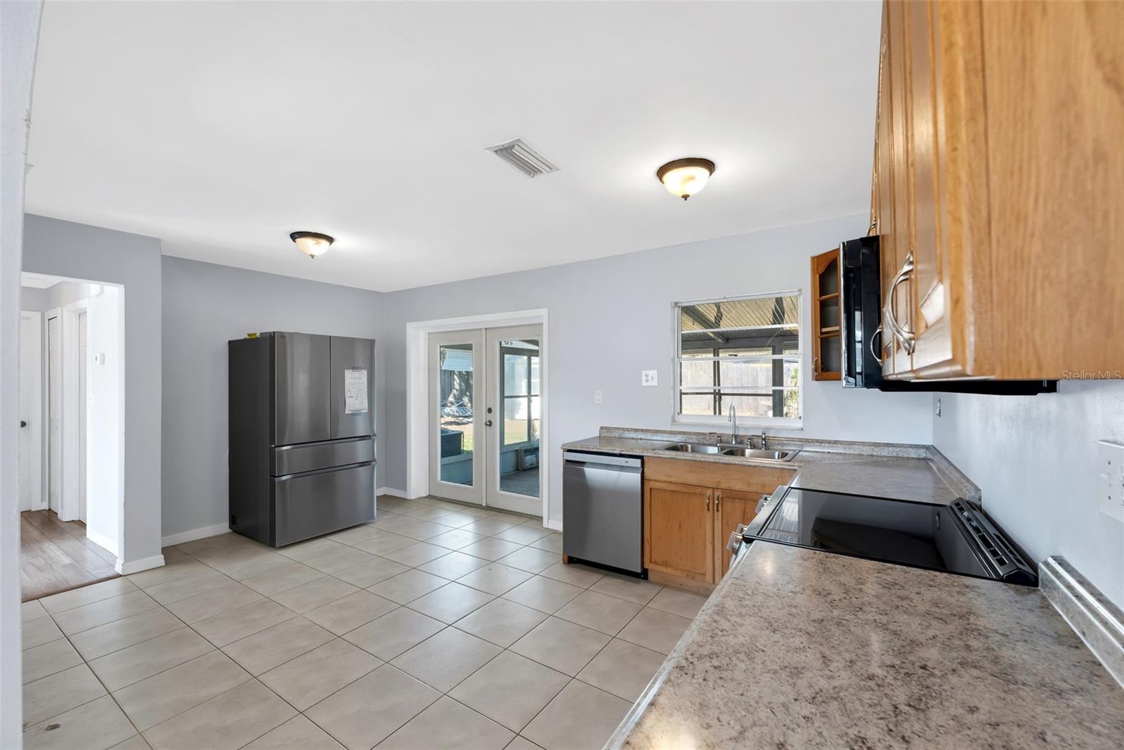 4006 FAWN CIR, TAMPA, FL, 33610