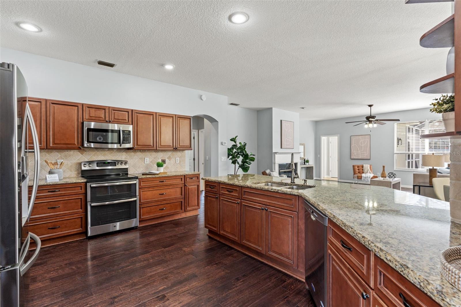 1505 CROOKED STICK DR, VALRICO, FL, 33596