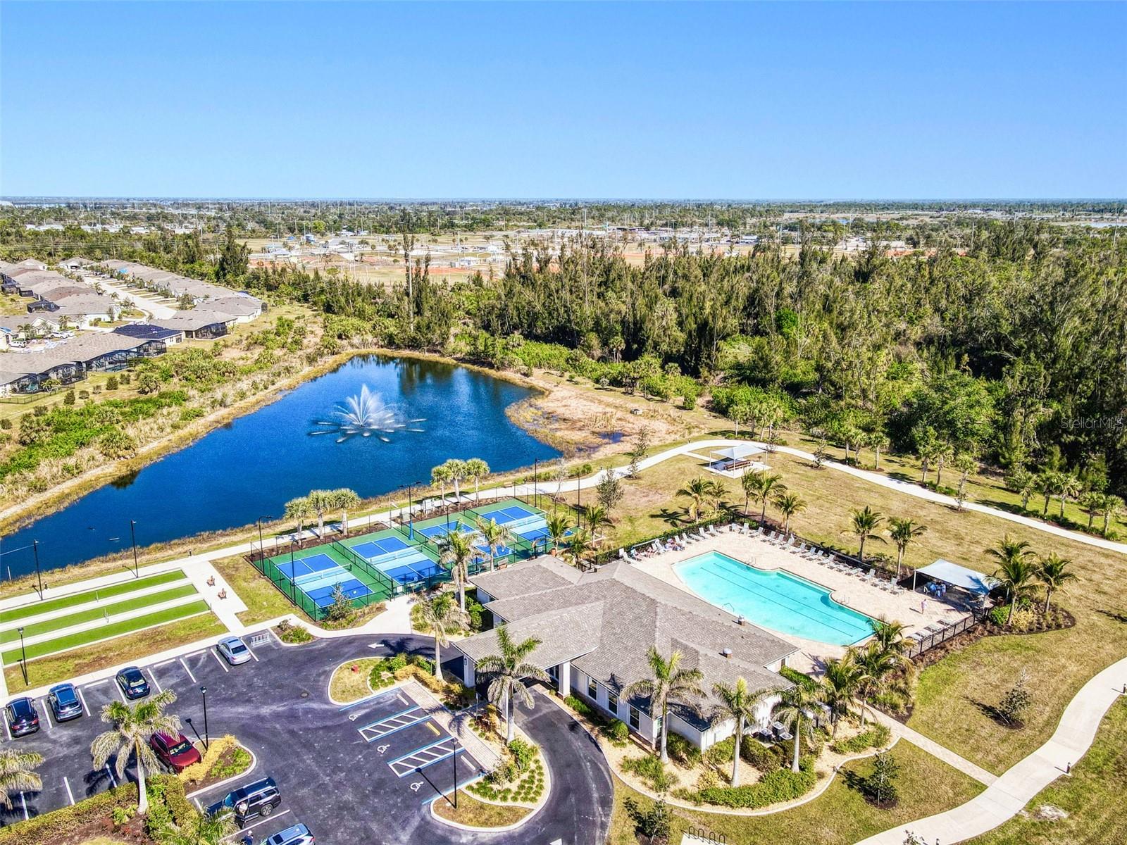 25281 E LENOX CIR, PUNTA GORDA, FL, 33950