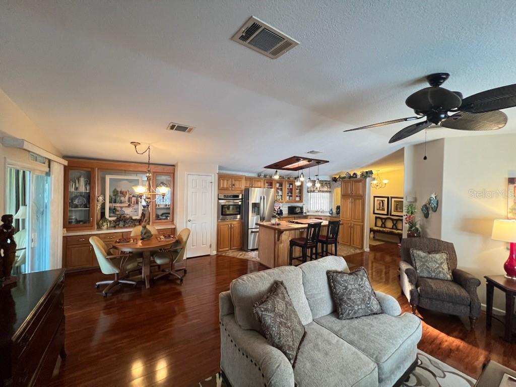 1296 SKYLINE DR, TAVARES, FL, 32778