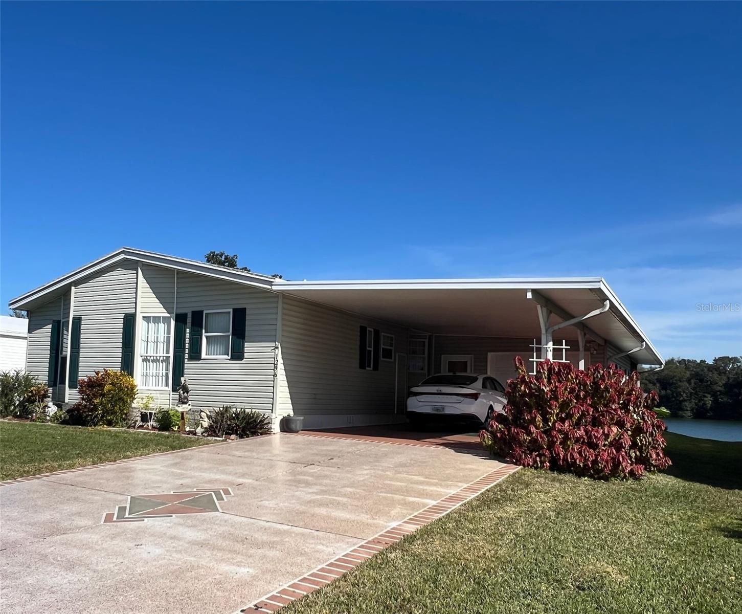 1296 SKYLINE DR, TAVARES, FL, 32778