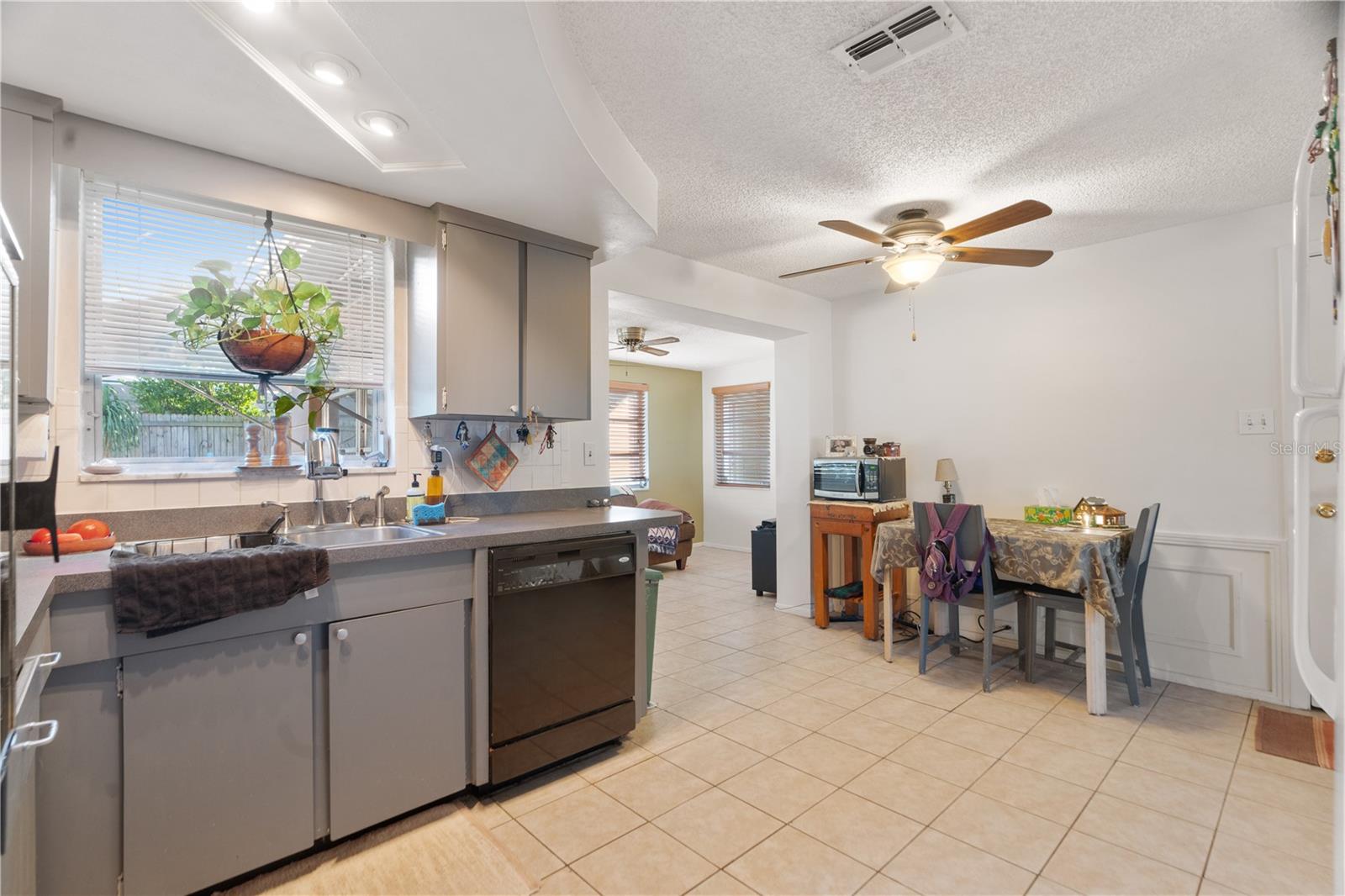 4130 RIDGEFIELD AVE, HOLIDAY, FL, 34691