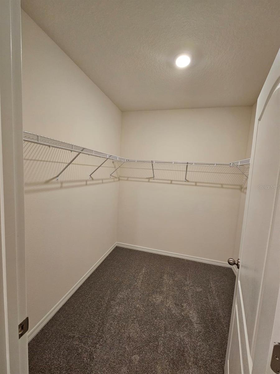 1181 CASCADES AVE, DAVENPORT, FL, 33837