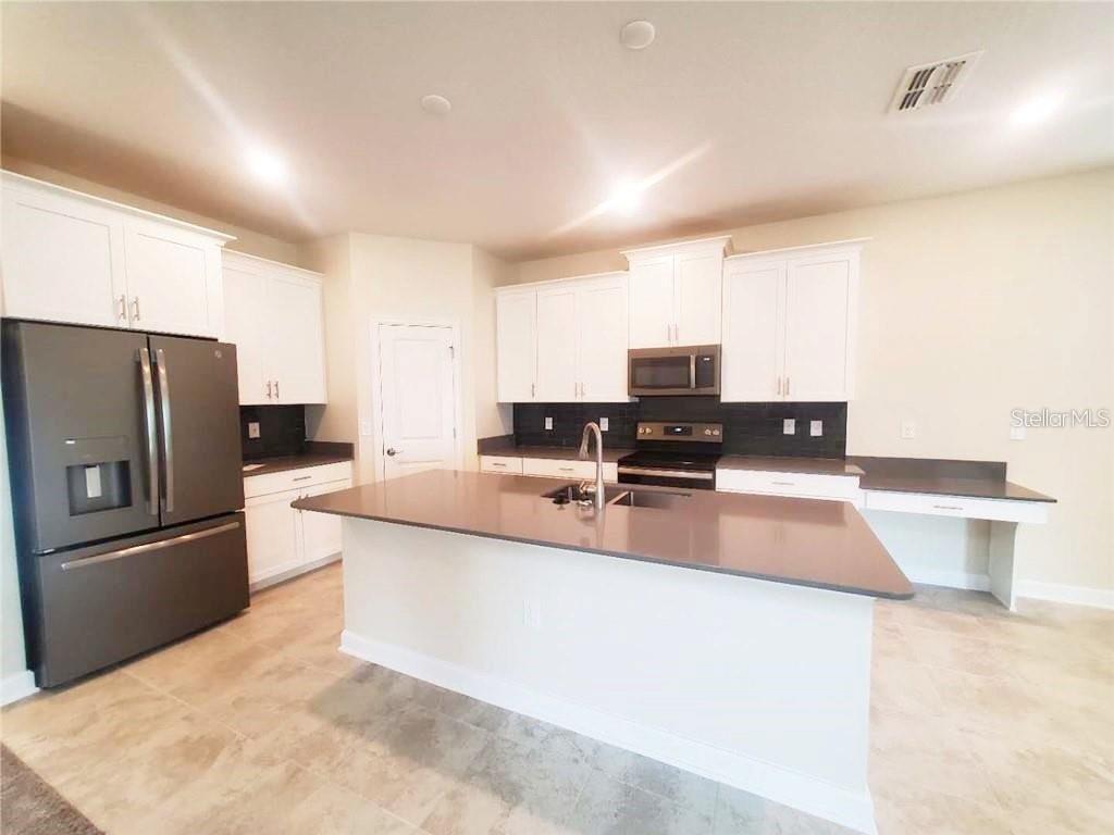 11211 HISTORY AVE, ORLANDO, FL, 32832