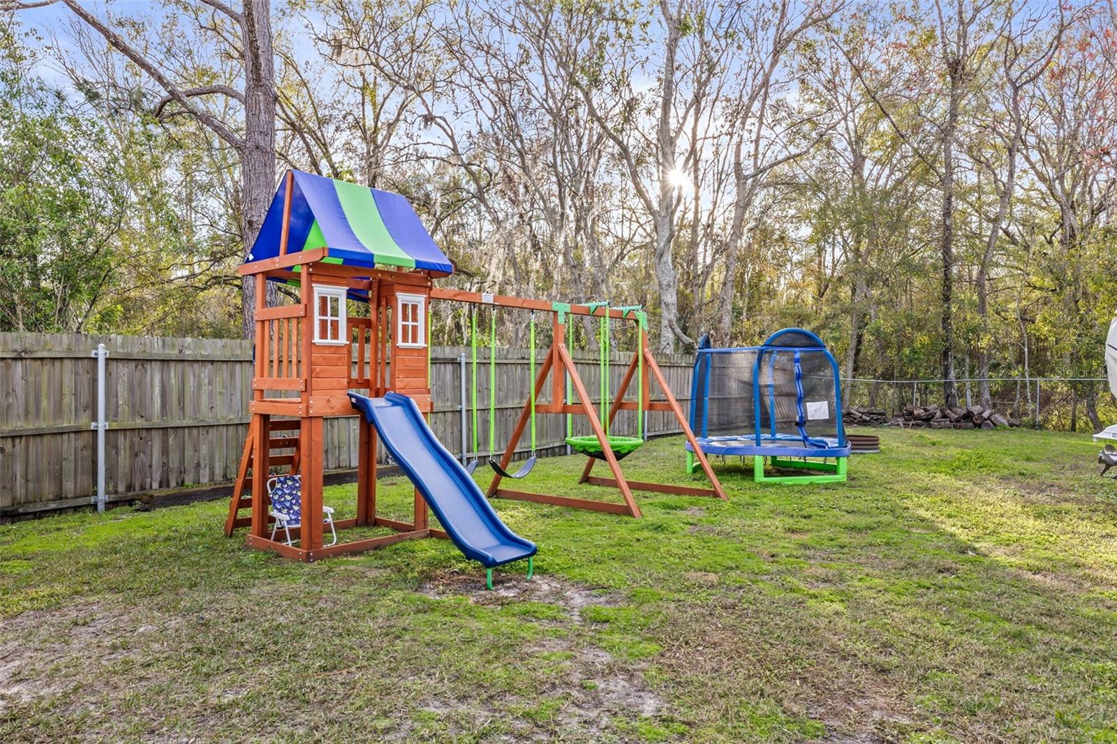 6129 MANGROVE DR, WESLEY CHAPEL, FL, 33544