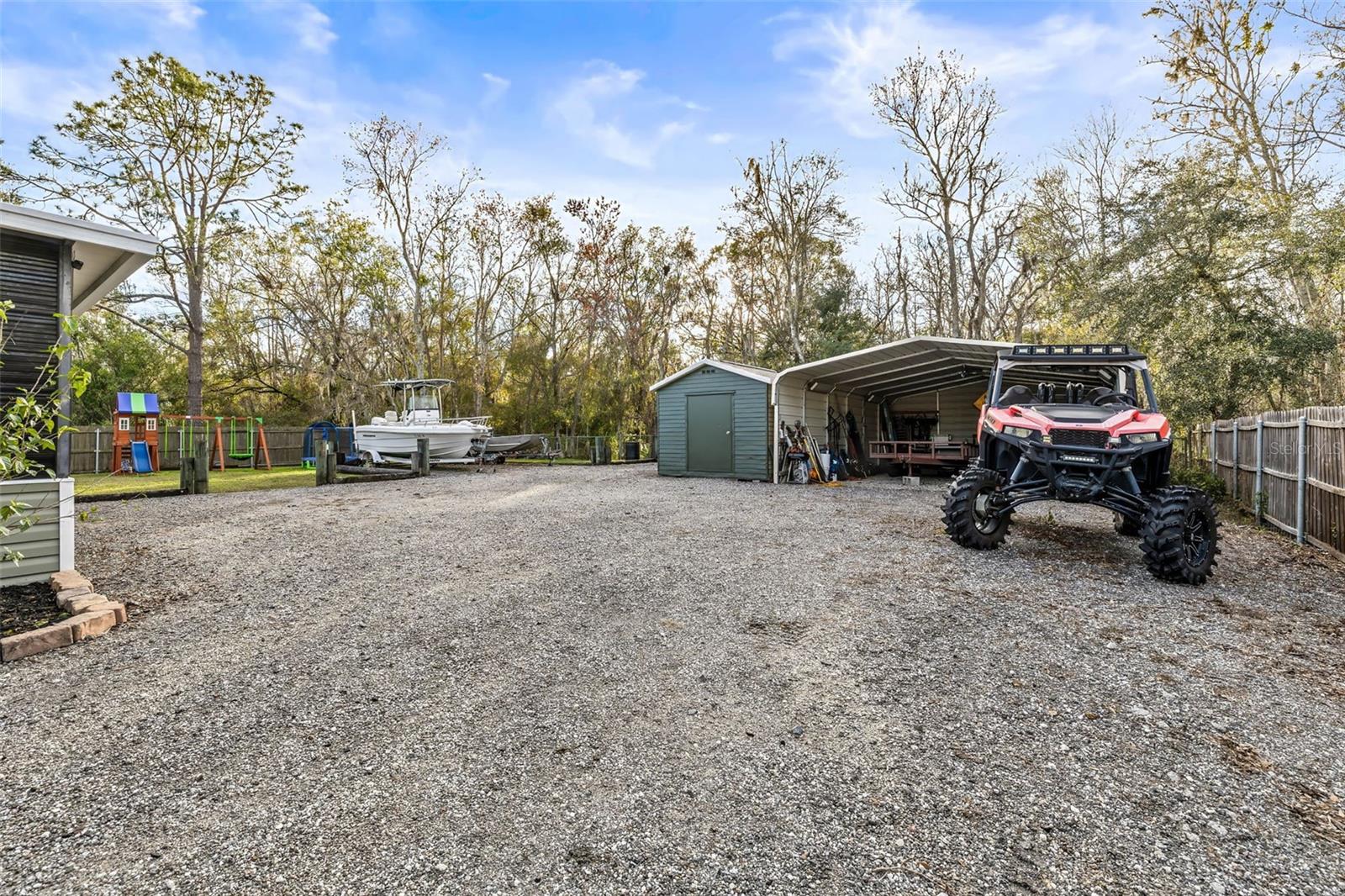 6129 MANGROVE DR, WESLEY CHAPEL, FL, 33544