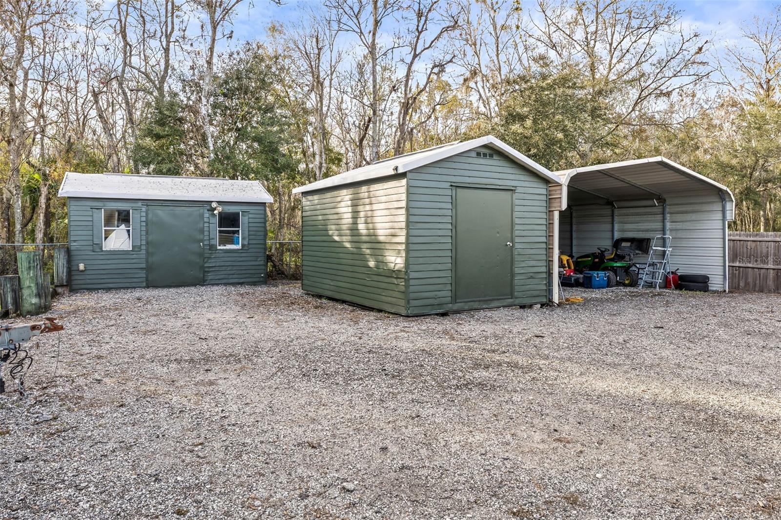 6129 MANGROVE DR, WESLEY CHAPEL, FL, 33544