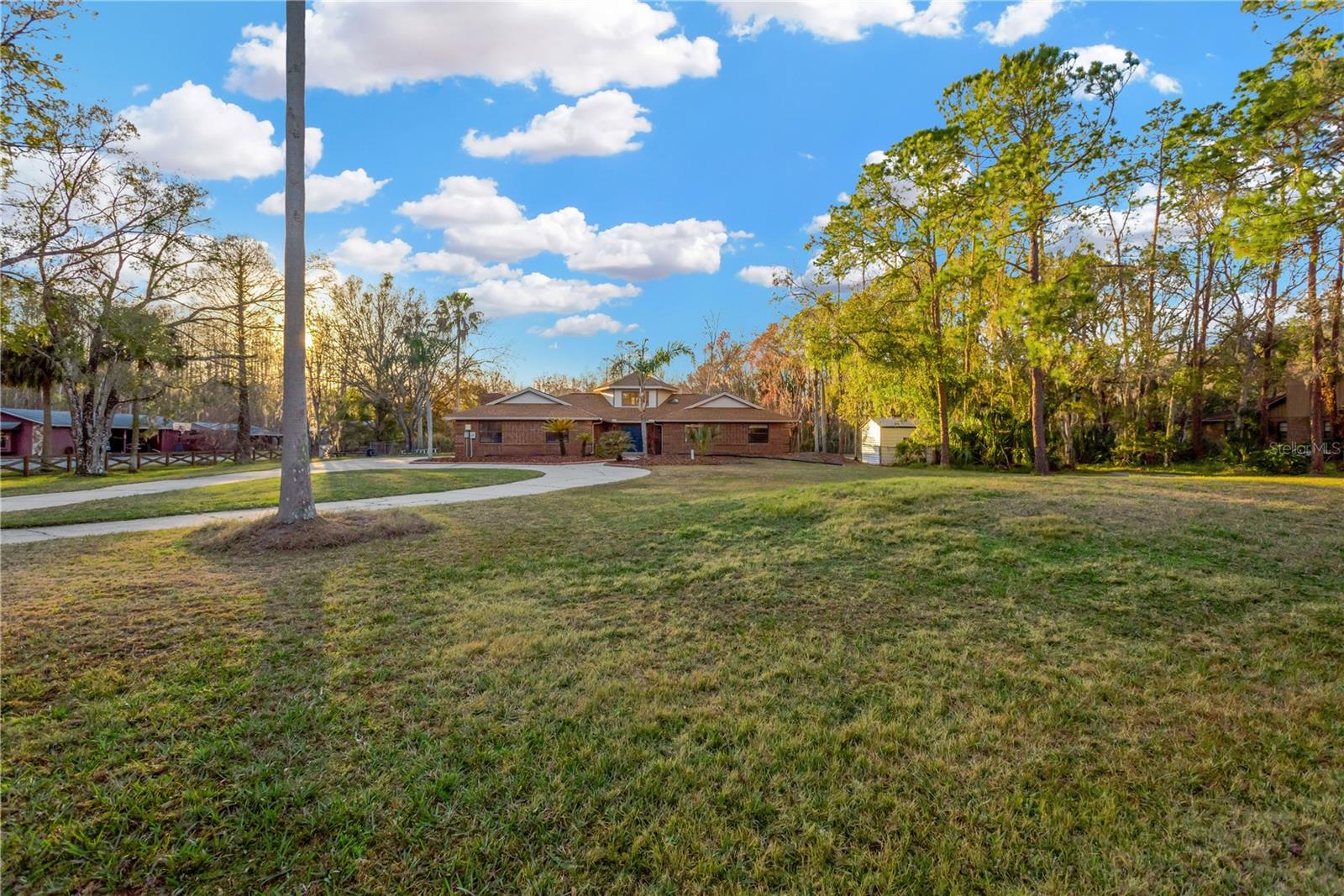 25209 BUNTING CIR, LAND O LAKES, FL, 34639