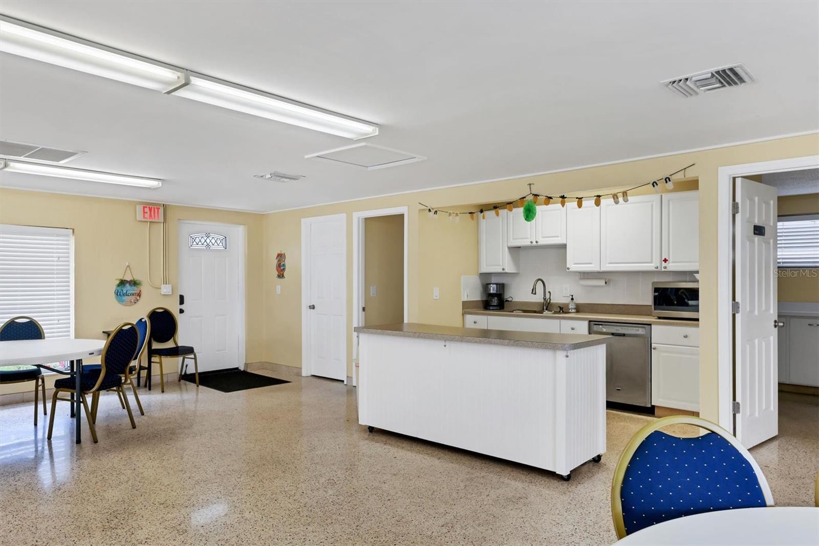 1553 PLEASANT RD #H27, BRADENTON, FL, 34207