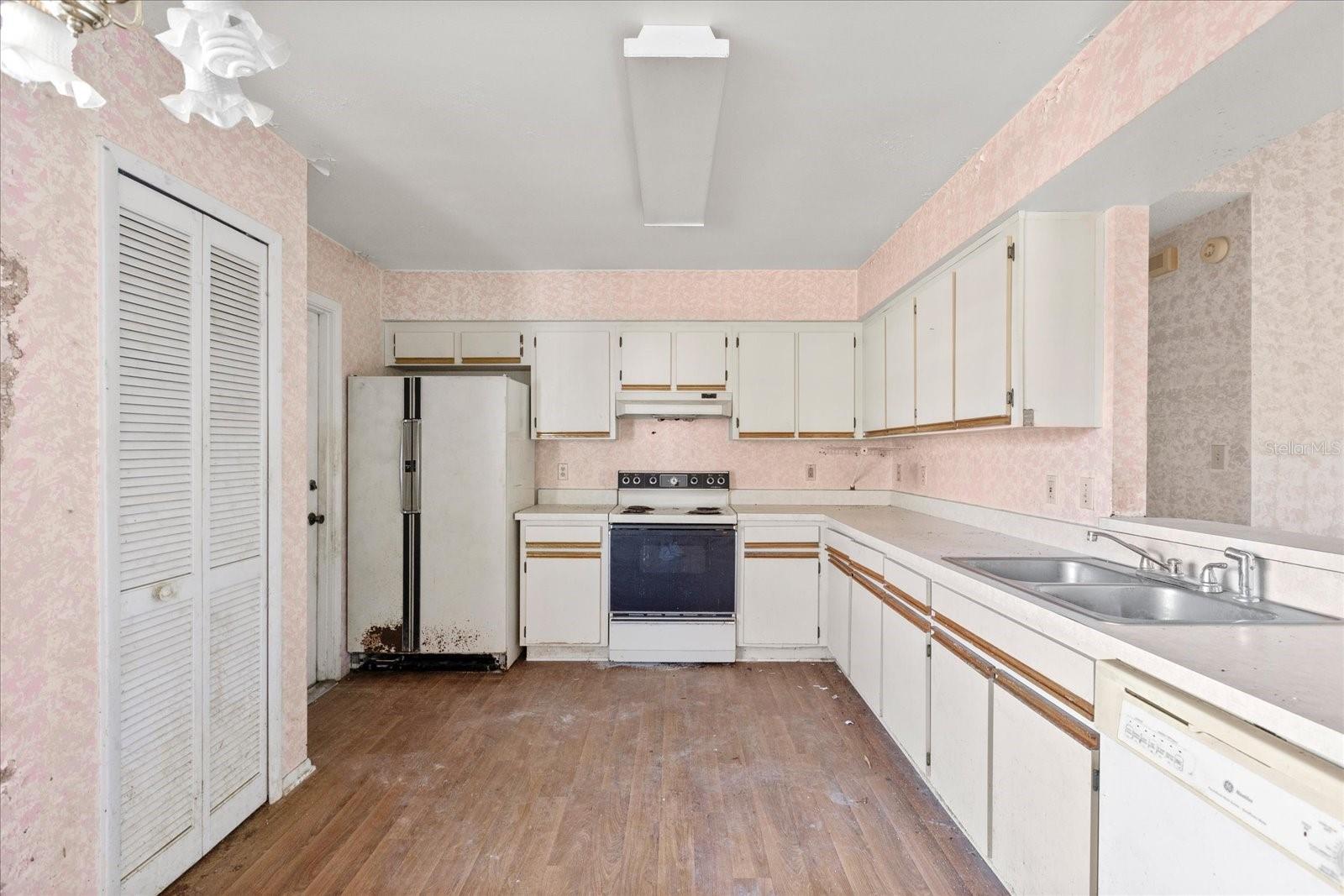 1950 BATON ROUGE CT, ORLANDO, FL, 32818