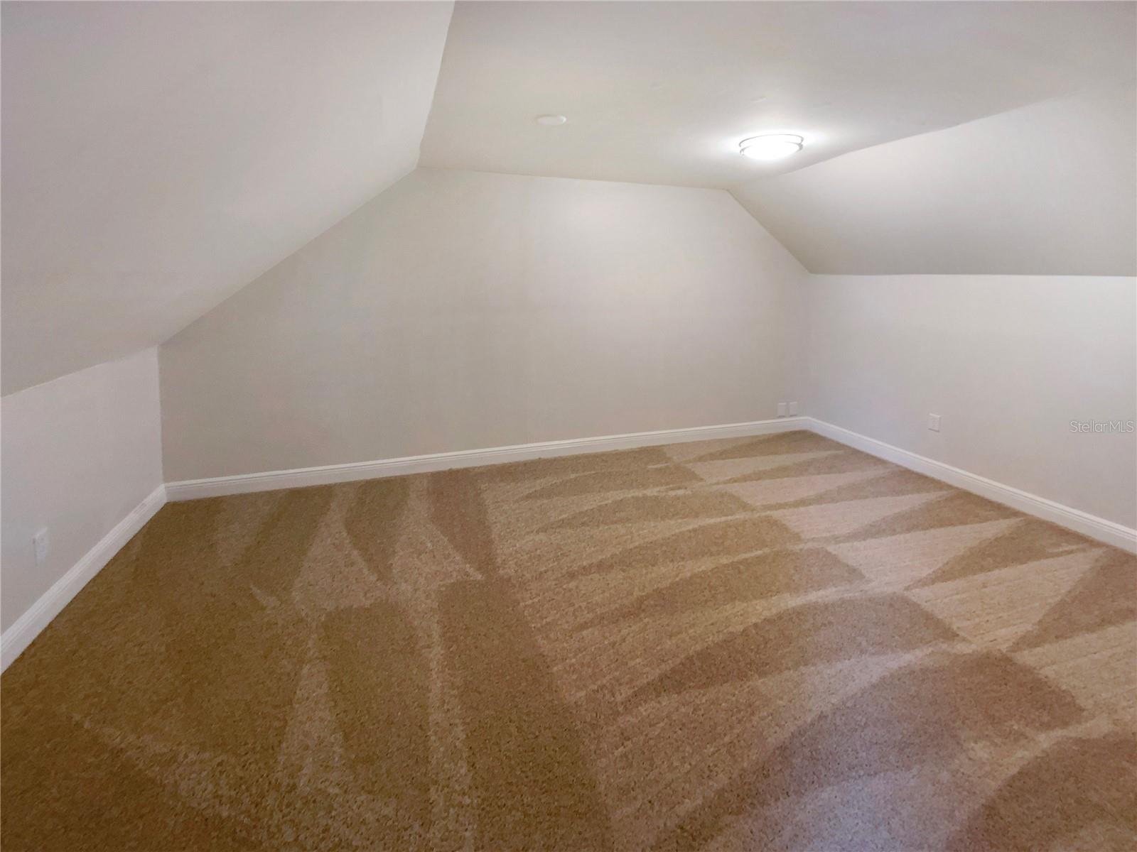 7838 EMU DR, ORLANDO, FL, 32822