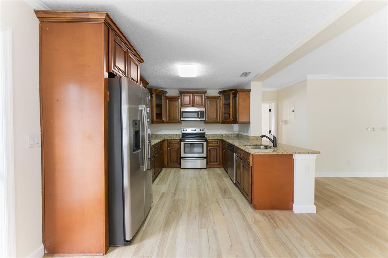 4727 W BAY VISTA AVE, TAMPA, FL, 33611