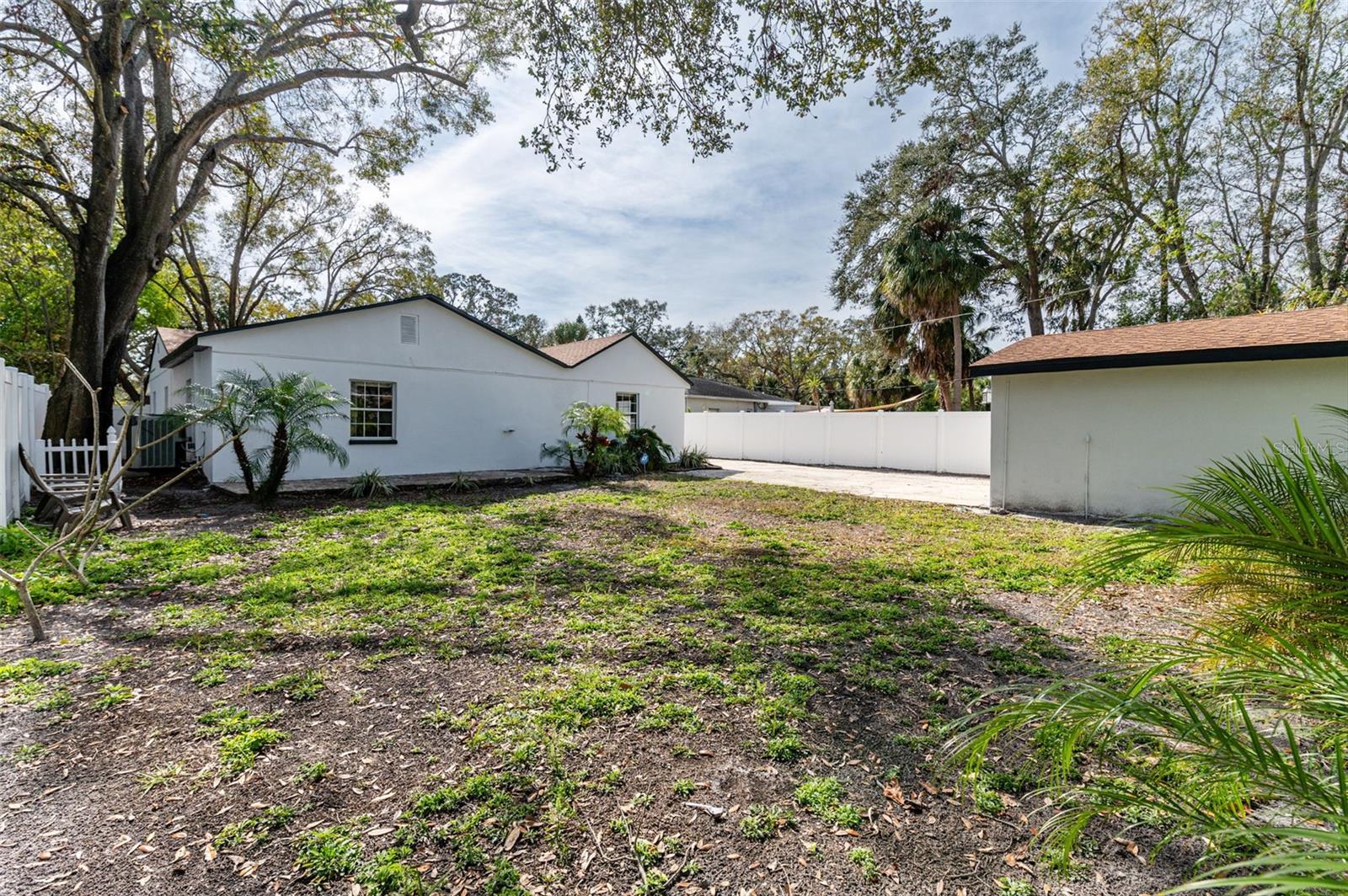 4727 W BAY VISTA AVE, TAMPA, FL, 33611