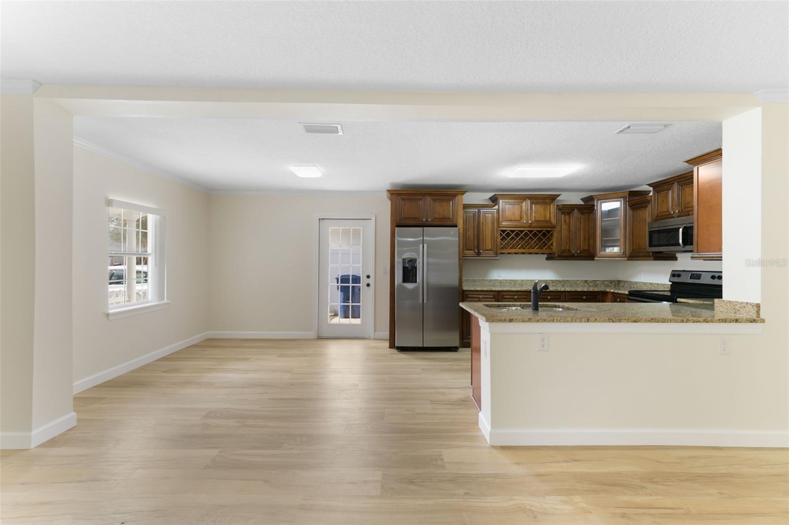 4727 W BAY VISTA AVE, TAMPA, FL, 33611