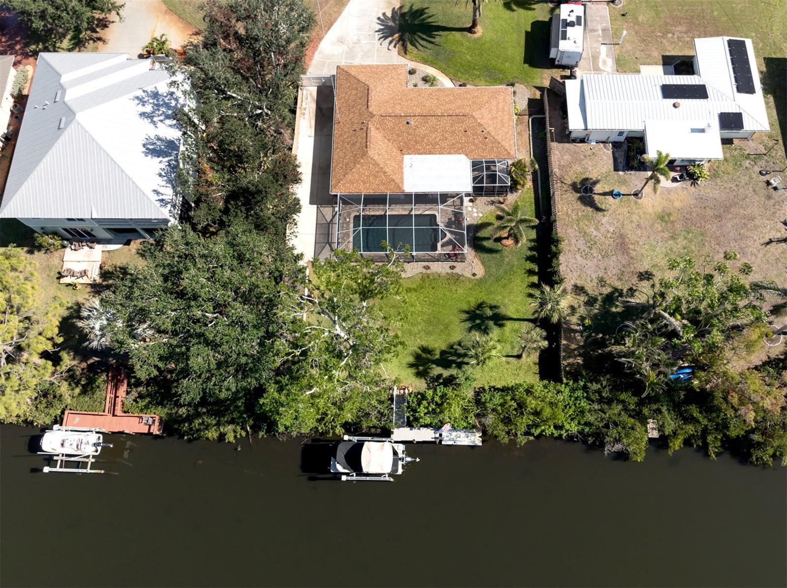 809 GARLAND AVE, NOKOMIS, FL, 34275
