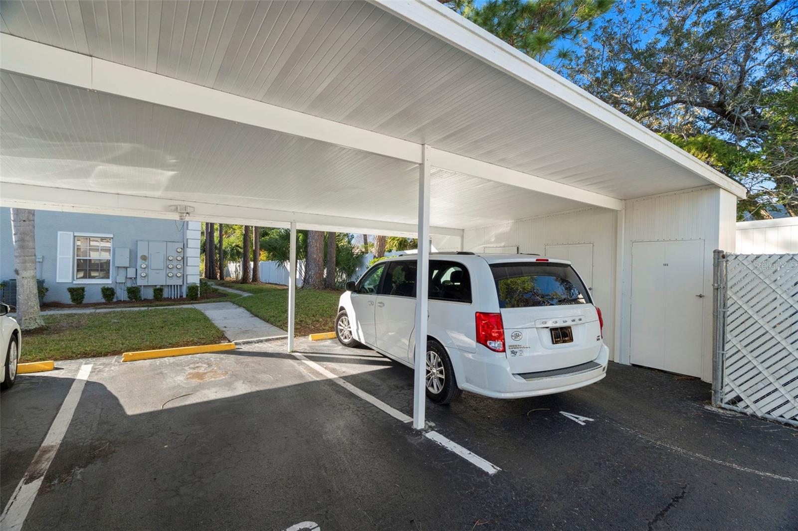 7713 HILLSIDE CT #201, HUDSON, FL, 34667
