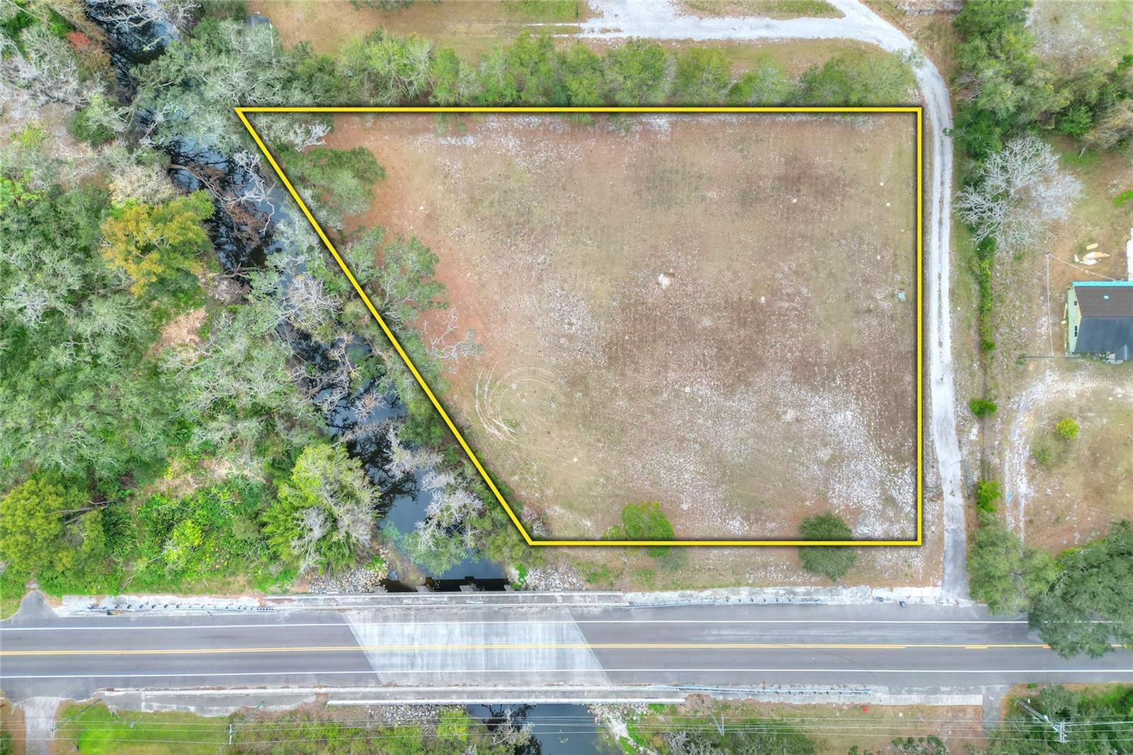 11735 KNIGHTS GRIFFIN RD, THONOTOSASSA, FL, 33592