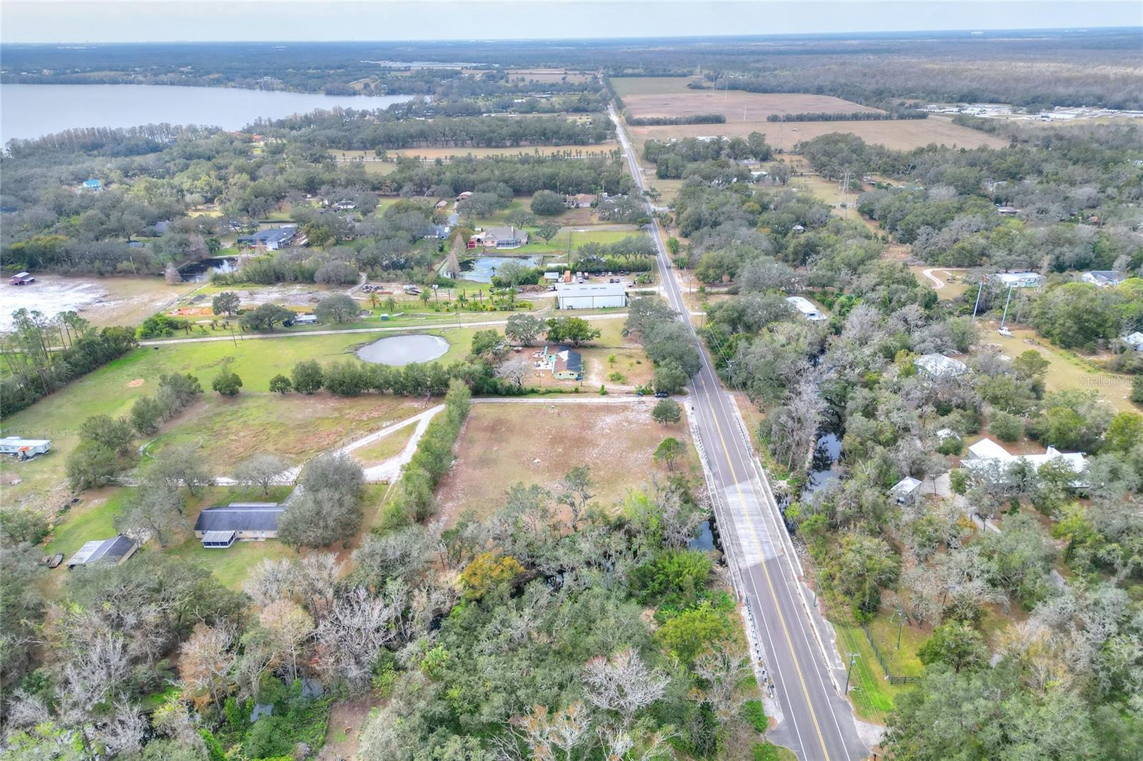 11735 KNIGHTS GRIFFIN RD, THONOTOSASSA, FL, 33592