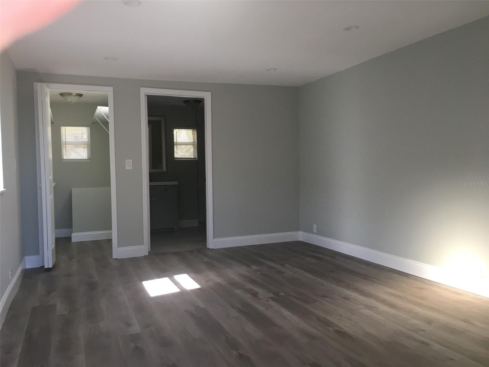 8 W PAR ST #2, ORLANDO, FL, 32804