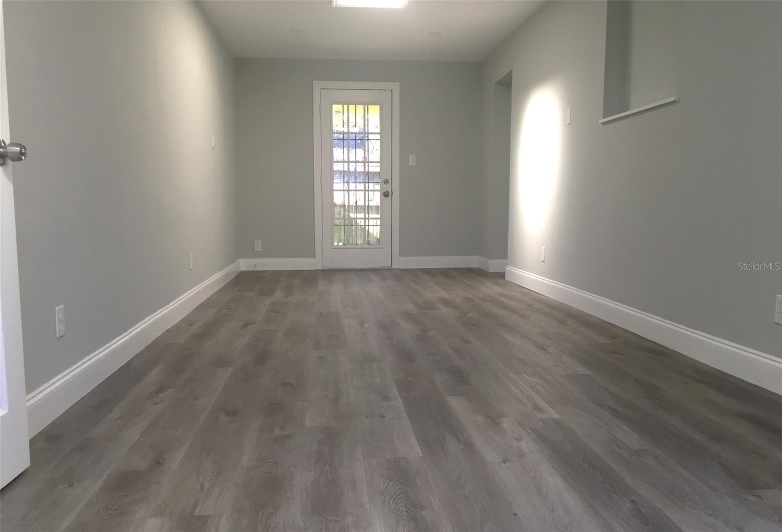 8 W PAR ST #2, ORLANDO, FL, 32804