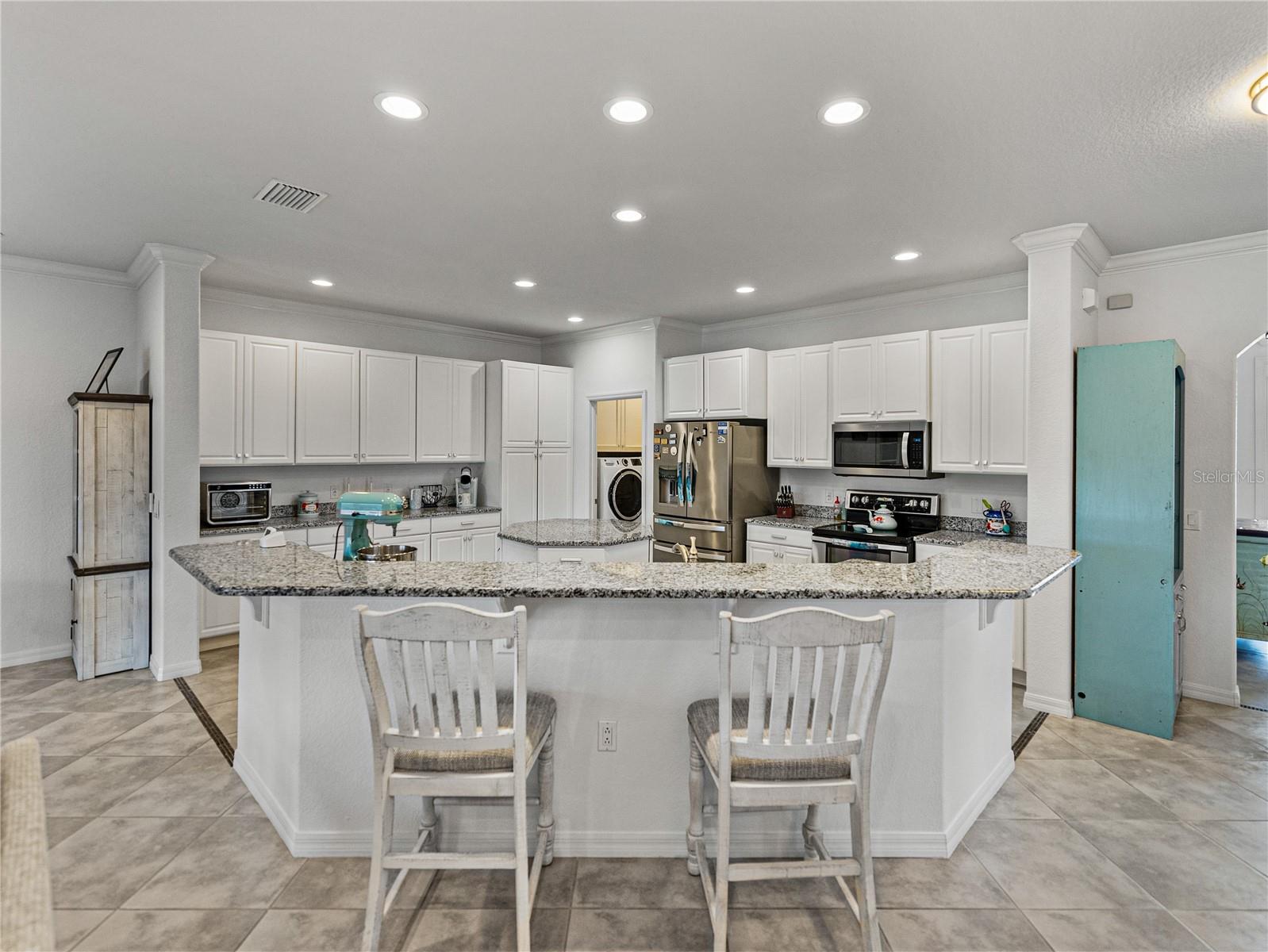 4240 DUNMORE DR, LAKE WALES, FL, 33859