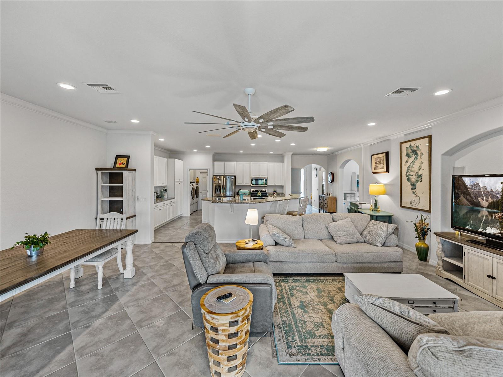4240 DUNMORE DR, LAKE WALES, FL, 33859