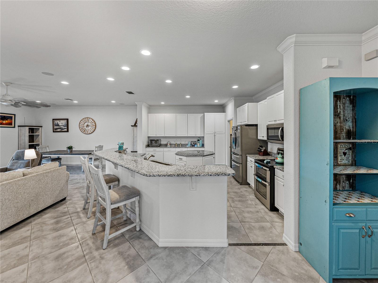 4240 DUNMORE DR, LAKE WALES, FL, 33859