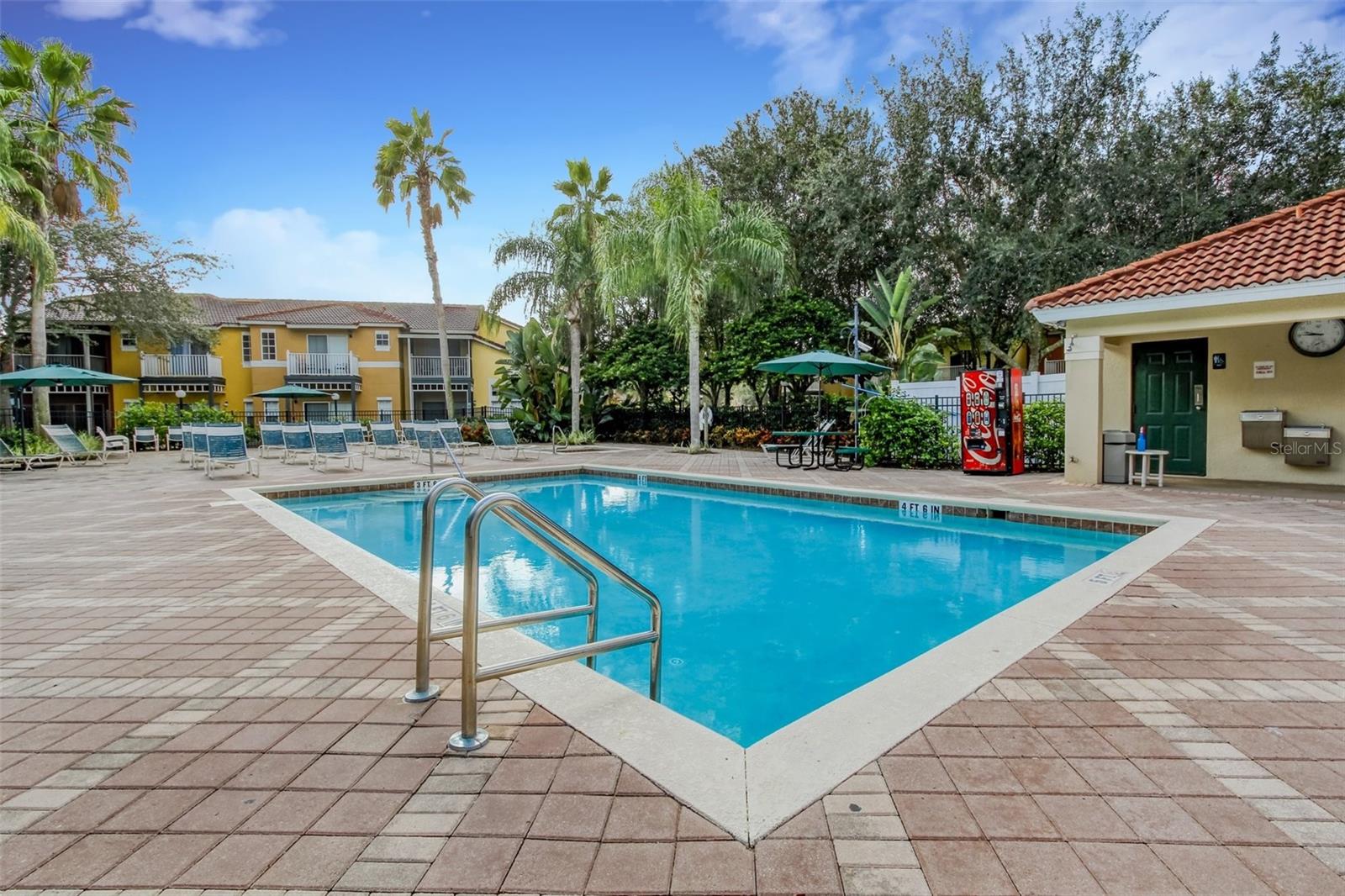 8552 CRYSTAL COVE LOOP, KISSIMMEE, FL, 34747